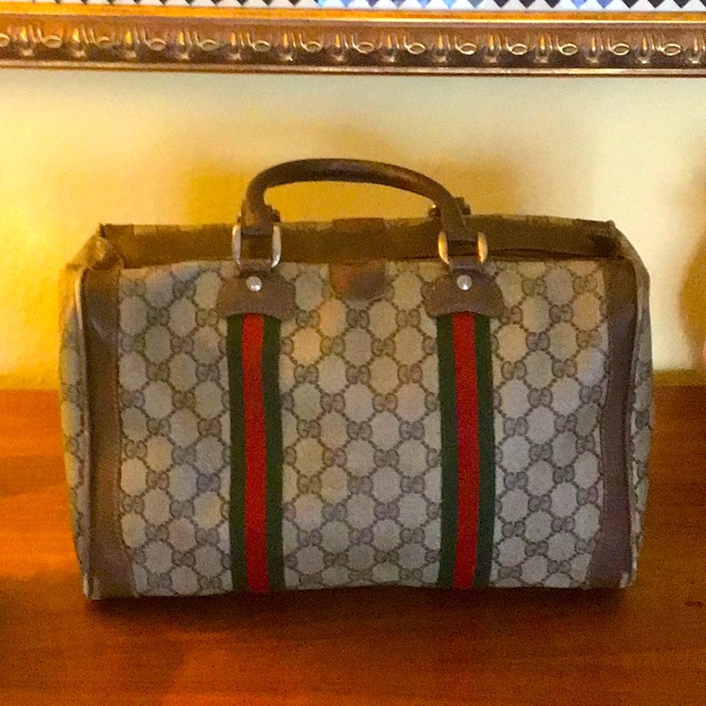 Original Vintage Gucci handbag.